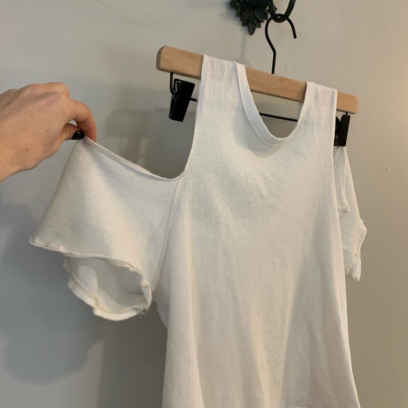 🤍Free People White Tee🤍 - Picture 3 of 5